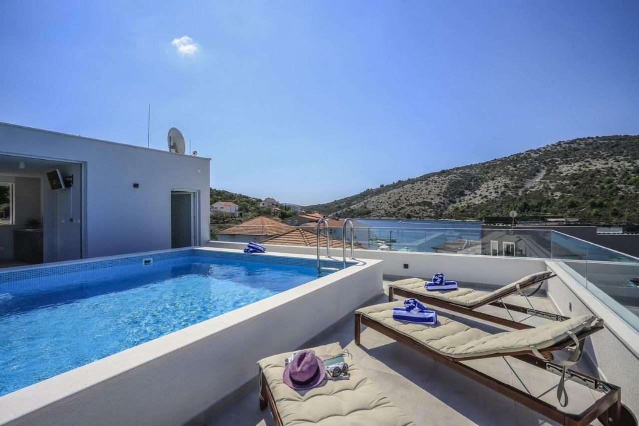Villa Adastra Vinišće Exteriör bild